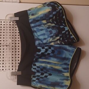 Asics running/jogging geometric pattern lined shorts size large